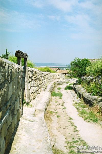 19970075-1.jpg
