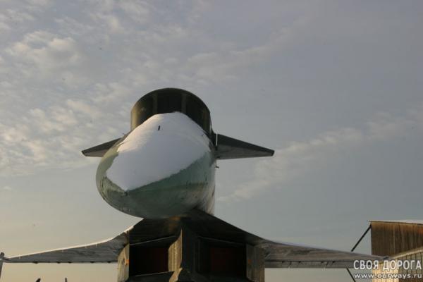 �-4 (